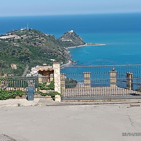 Tra Cielo E Mare Apartment Capo d'Orlando Luaran gambar